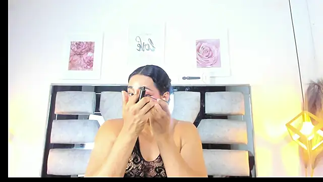 Alison Chan  online show from July 16, 9:41 pm