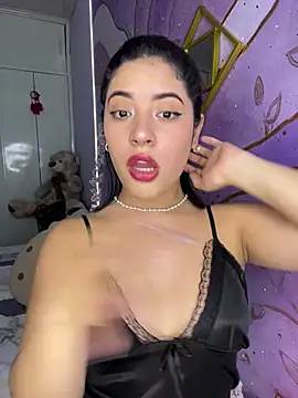 RileySkye online show from June 25, 6:42 pm