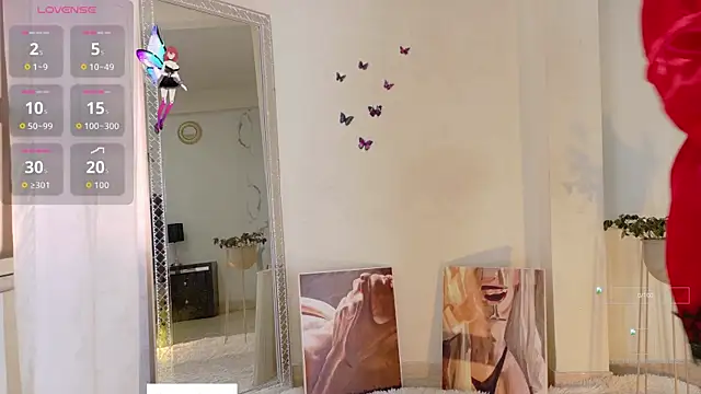 RileySkye online show from September 8, 6:18 pm