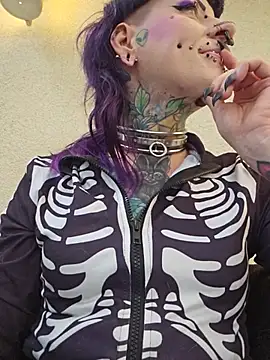 Purple Coffin666 online show from July 20, 2:30 pm