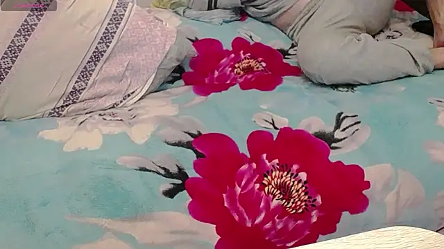 lisa Black00 online show from November 10, 4:13 pm