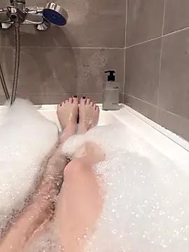 Yourlittledemon online show from January 5, 7:17 pm