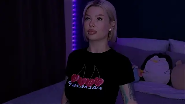Sasha Mason online show from May 2, 10:57 pm