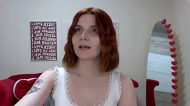 KellyStone online show from March 12, 5:04 pm