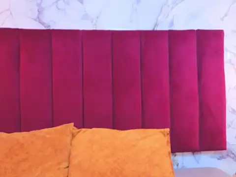 JESSYCORTES online show from July 24, 3:04 am