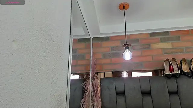 JESSYCORTES online show from November 8, 3:06 pm