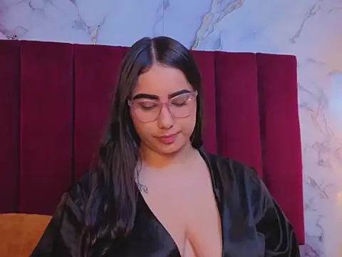 JESSYCORTES online show from July 20, 3:42 am