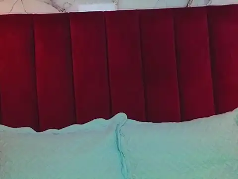 JESSYCORTES online show from June 19, 12:15 am