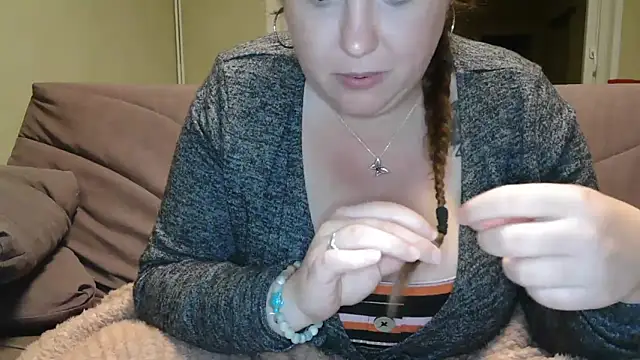 Maline26  online show from October 13, 6:32 pm