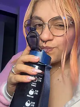 SophiaWeestt99 online show from June 27, 5:30 am
