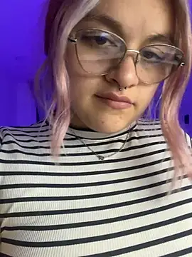 SophiaWeestt99 online show from July 29, 4:01 am