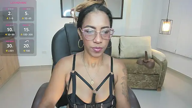 Shantaall  online show from June 13, 10:56 am
