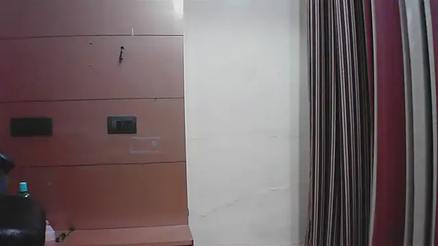 Snapshot of collage_hoty chatting on September 16, 6:49 pm collage hoty online show from September 16, 6:49 pm