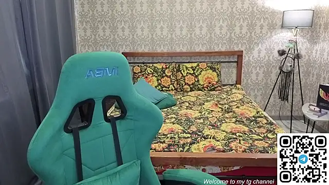 Lill Mary online show from June 15, 4:23 am