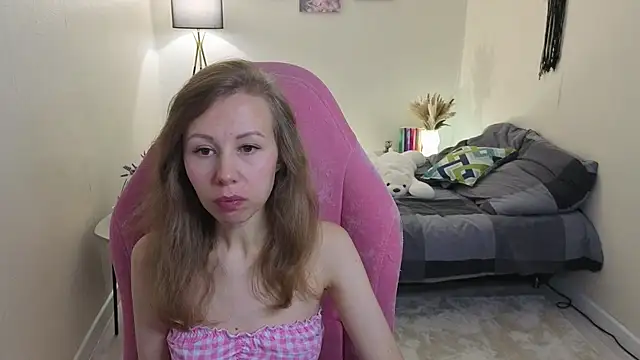 Lill Mary online show from October 12, 2:14 am