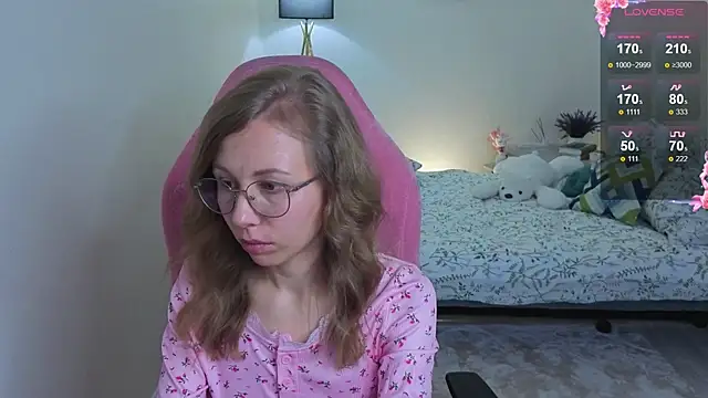 Lill Mary online show from September 16, 2:52 am