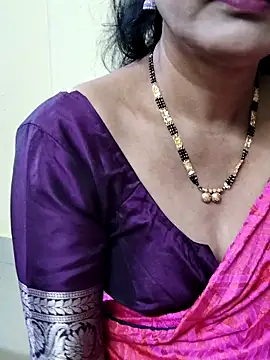 anuradha1432 online show from December 15, 10:31 am