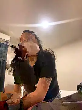 Meery420 online show from March 26, 8:16 am