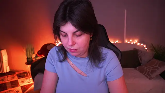 MirandaWong online show from March 11, 6:28 am