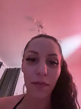 Chiara0102 online show from May 14, 10:26 pm