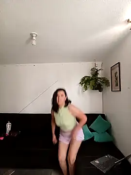 Tiramisu89 online show from March 14, 8:32 pm