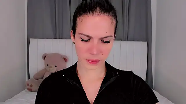 gatitavenecis online show from November 1, 9:30 pm