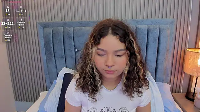 pretty sunlight  online show from July 31, 1:06 am