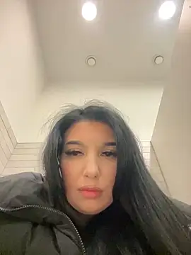 Tisha Busty online show from February 14, 1:24 pm