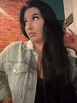 Tisha Busty online show from July 2, 2:01 pm
