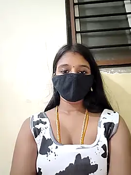 Cuteemoon online show from March 18, 7:41 pm