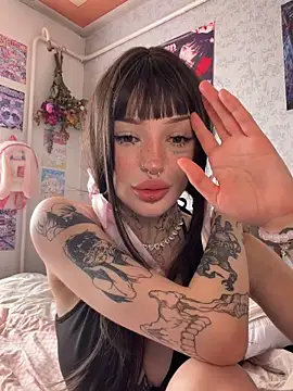 madelinexx online show from June 29, 7:15 am