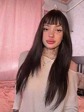 madelinexx online show from July 23, 9:39 am