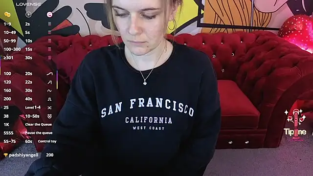 MaribelRiverr  online show from February 17, 8:02 am