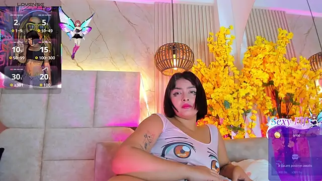 KimVelezz online show from May 3, 4:43 pm