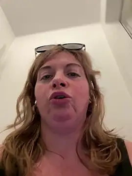 Lombada online show from April 28, 8:51 am