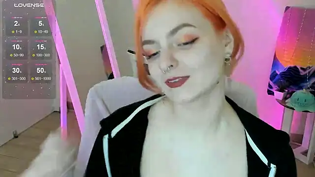 Fire Bestie online show from February 9, 3:47 pm