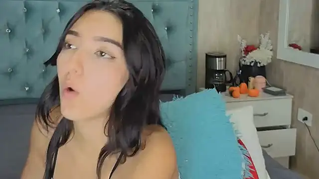 Marcelaa fox online show from July 24, 9:33 pm