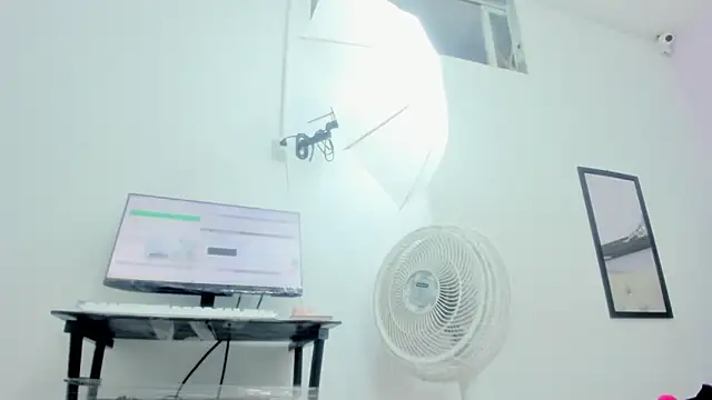 Dalia 20 online show from October 26, 1:01 am