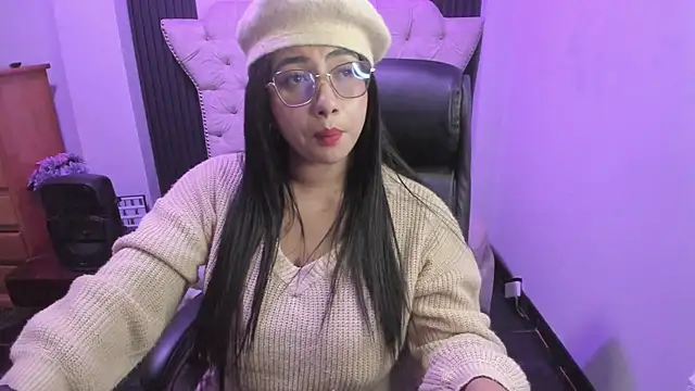 Sexy cristall  online show from July 14, 8:46 pm
