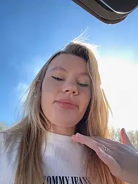 justmilaa online show from October 25, 10:01 am