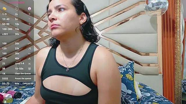 Sluttyandmature online show from June 9, 12:26 pm