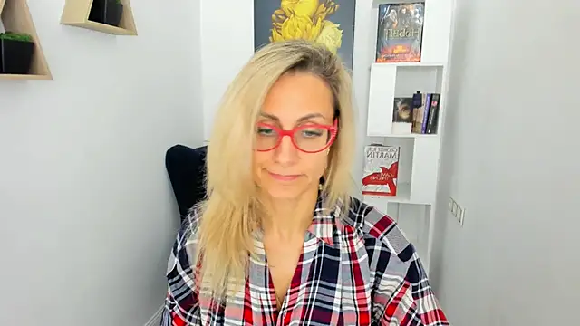 MuseOfStage online show from November 23, 11:34 am