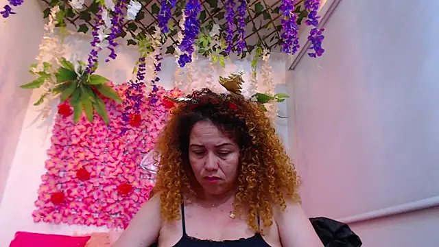 BLONDE SEXYHOT online show from December 17, 1:22 am