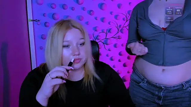 juli kisss online show from February 6, 1:42 am