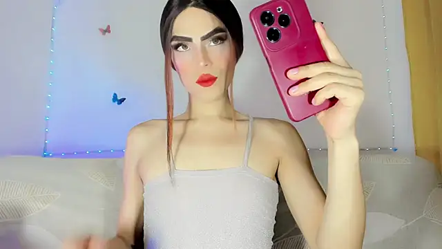 TatiGil online show from August 4, 7:42 pm