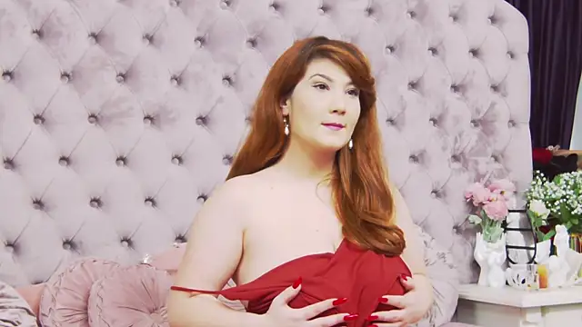 PenelopeLynnx online show from January 10, 1:05 pm