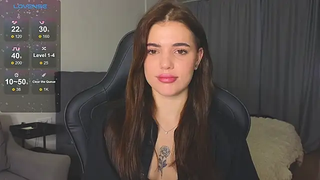 Snapshot of adrianawow1 chatting on October 12, 2:47 am adrianawow1 online show from October 12, 2:47 am