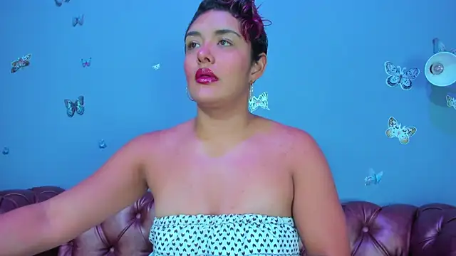 Kaira mosse online show from July 31, 12:06 pm