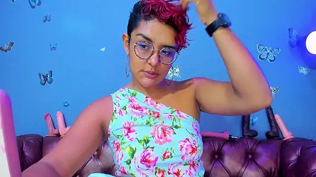 Kaira mosse online show from May 1, 11:02 am