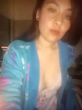 miarosse22 online show from October 5, 7:13 am